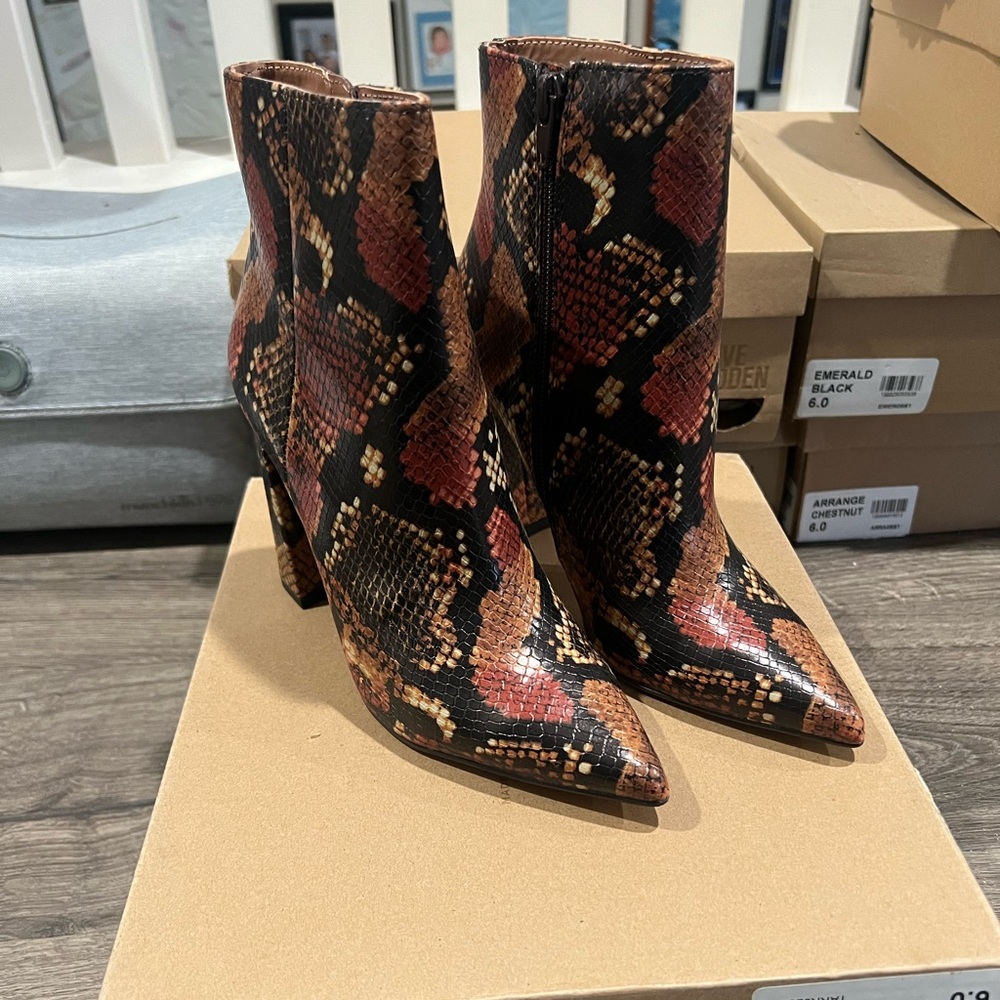 Steve Madden “Tarra” Booties